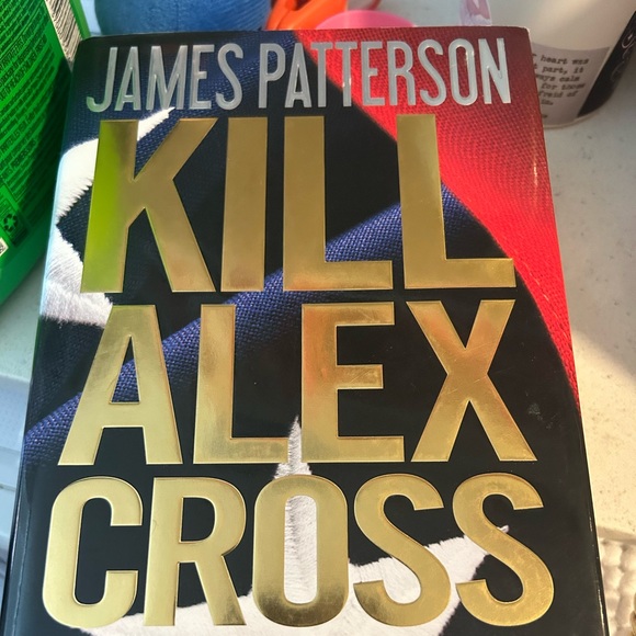 Book bundle 📖 - Picture 6 of 9